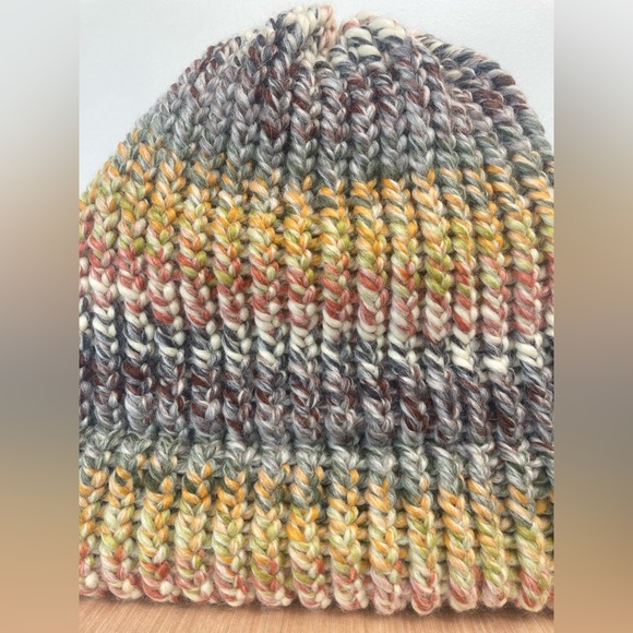 Hand knit beanie earth tones - Picture 3 of 4